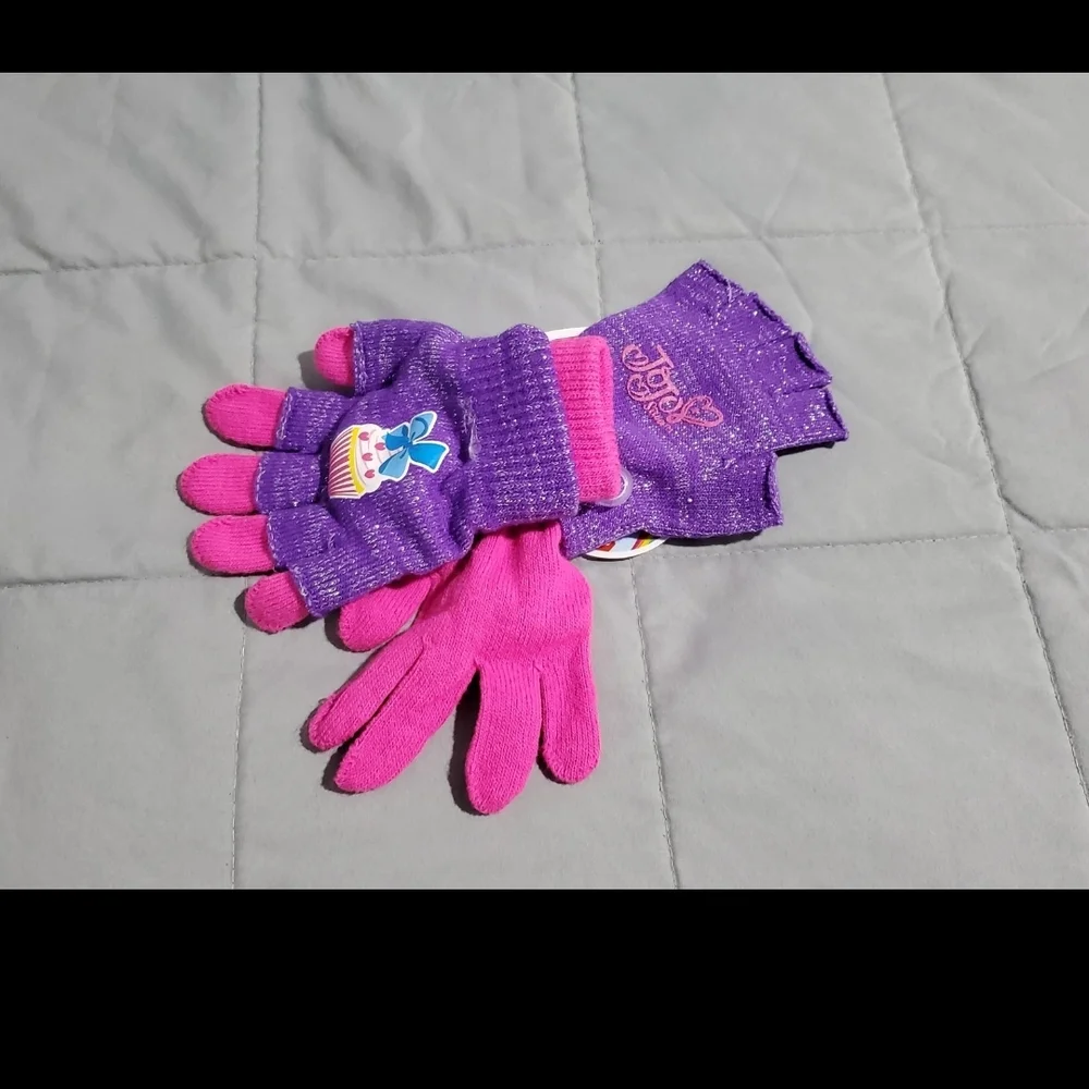 Purple and Pink Kids Gloves